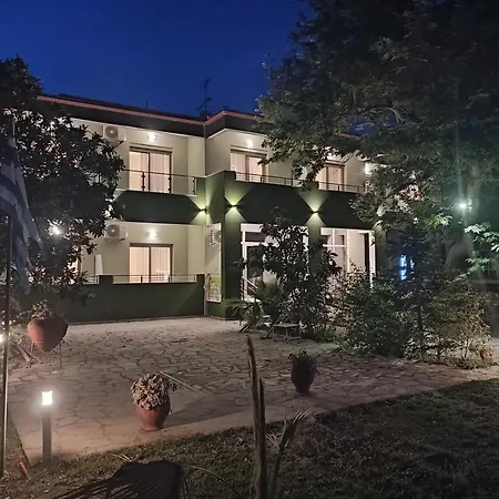 Estelle Hotel