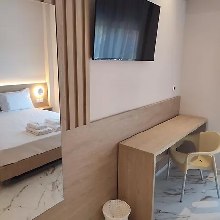 Estelle Hotel