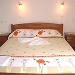 Estelle Hotel