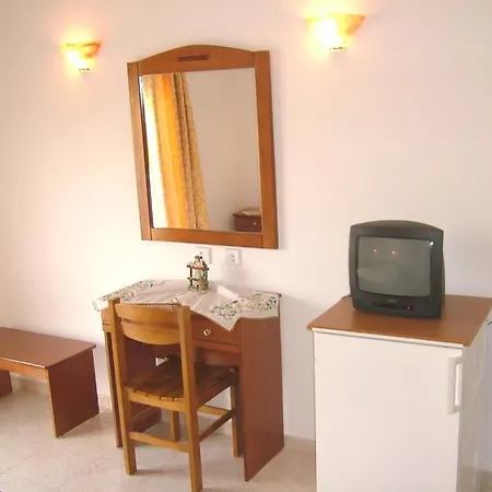 Estelle Hotel 2*