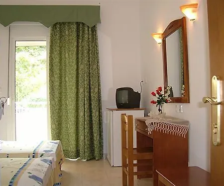 Estelle Hotel